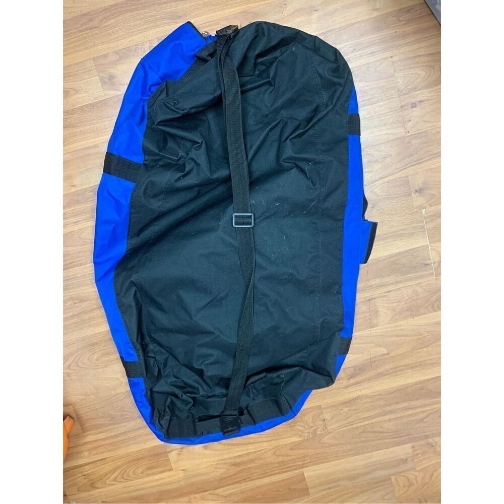 Totes Unisex Nylon Travel Gym Duffle Bag Blue One Size - Picture 6 of 6